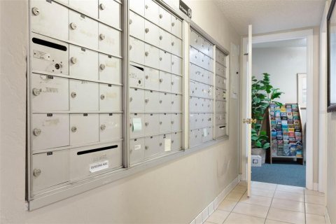 Copropriété à vendre à Ormond Beach, Floride: 2 chambres, 95.22 m2 № 2195474 - photo 21