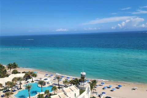 Condo in Hollywood, Florida, 2 bedrooms  № 1962751