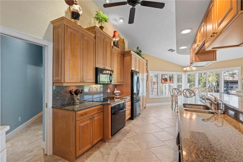 Casa en venta en Port Charlotte, Florida, 3 dormitorios, 223.06 m2 № 1724399 - foto 25