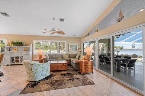 Casa en venta en Port Charlotte, Florida, 3 dormitorios, 223.06 m2 № 1724399 - foto 11