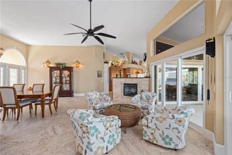 Casa en venta en Port Charlotte, Florida, 3 dormitorios, 223.06 m2 № 1724399 - foto 8