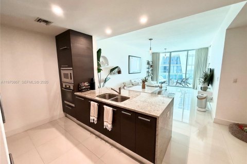 Copropriété à vendre à Miami, Floride: 1 chambre, 95.78 m2 № 2032552 - photo 3