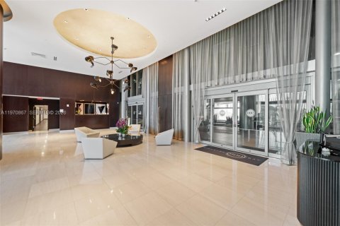 Condominio en venta en Miami, Florida, 1 dormitorio, 95.78 m2 № 2032552 - foto 28