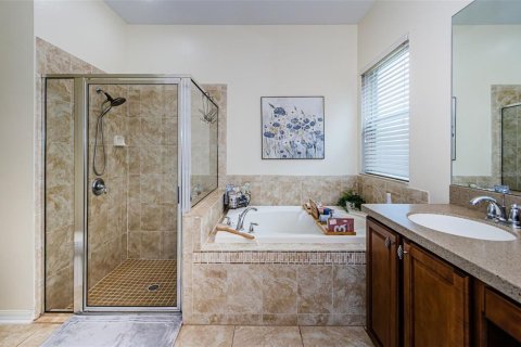 House in Land O' Lakes, Florida 4 bedrooms, 167.69 sq.m. № 1538620 - photo 24