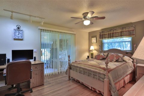 House in New Smyrna Beach, Florida 3 bedrooms, 246.75 sq.m. № 2142408 - photo 25