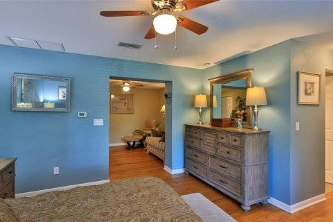 House in New Smyrna Beach, Florida 3 bedrooms, 246.75 sq.m. № 2142408 - photo 17