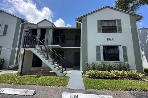 Condominio en Homestead, Florida, 3 dormitorios  № 2055511