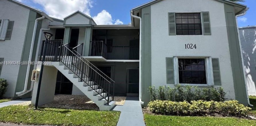Condominio en Homestead, Florida, 3 dormitorios  № 2055511