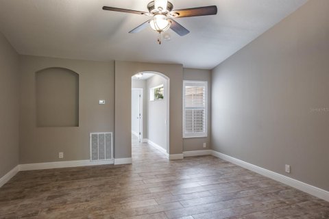 Touwnhouse à vendre à Dunedin, Floride: 2 chambres, 160.81 m2 № 1813581 - photo 27