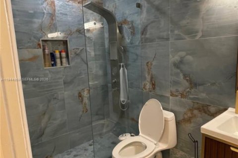 Casa en venta en Davie, Florida, 4 dormitorios, 204.2 m2 № 2001961 - foto 9