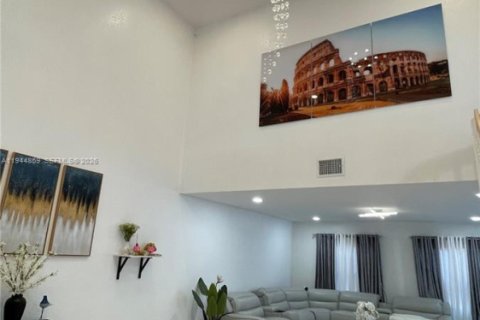 Casa en venta en Davie, Florida, 4 dormitorios, 204.2 m2 № 2001961 - foto 15