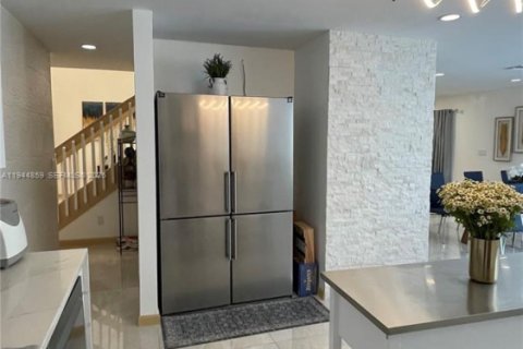 Casa en venta en Davie, Florida, 4 dormitorios, 204.2 m2 № 2001961 - foto 27