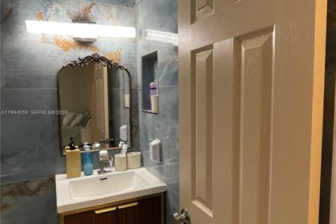 Casa en venta en Davie, Florida, 4 dormitorios, 204.2 m2 № 2001961 - foto 10