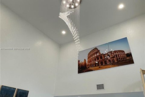 Casa en venta en Davie, Florida, 4 dormitorios, 204.2 m2 № 2001961 - foto 12