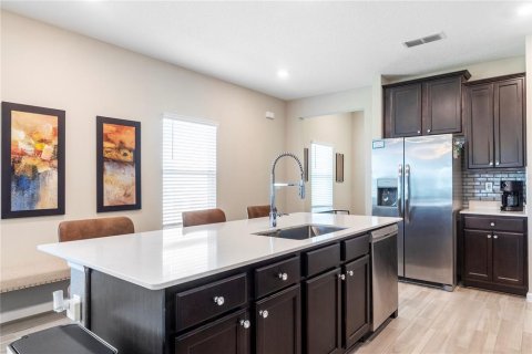 House in Green Cove Springs, Florida 4 bedrooms, 175.86 sq.m. № 1639820 - photo 17