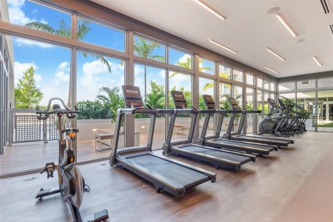 Apartment in Miami, Florida 2 bedrooms № 2013171 - photo 27