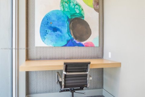 Apartment in Miami, Florida 2 bedrooms № 2013171 - photo 8