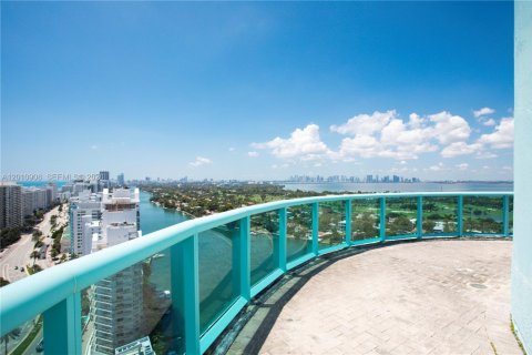 Copropriété à louer à Miami Beach, Floride: 3 chambres, 241.55 m2 № 2171069 - photo 20
