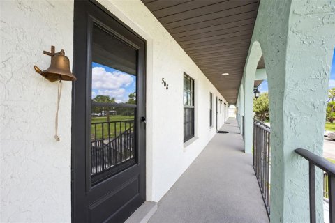 Condo in Englewood, Florida, 2 bedrooms  № 2427561 - photo 3