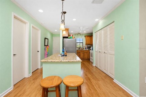 Condo in Englewood, Florida, 2 bedrooms  № 2427561 - photo 13