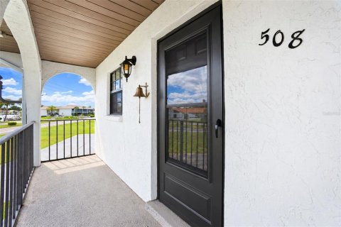 Condo in Englewood, Florida, 2 bedrooms  № 2427561 - photo 4
