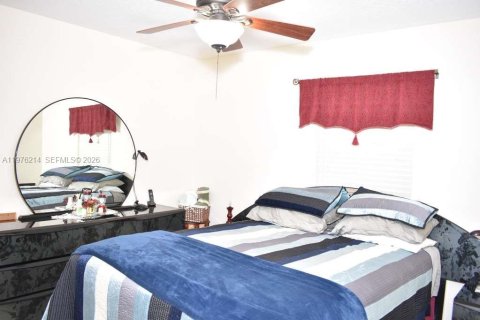 Villa ou maison à vendre à Port St. Lucie, Floride: 3 chambres, 168.62 m2 № 2042377 - photo 24