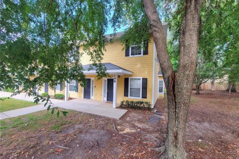 Condo in Gainesville, Florida, 2 bedrooms  № 1760471 - photo 1