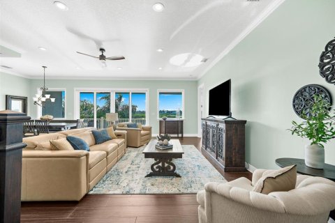 Villa ou maison à vendre à Tarpon Springs, Floride: 4 chambres, 268.58 m2 № 2152185 - photo 9