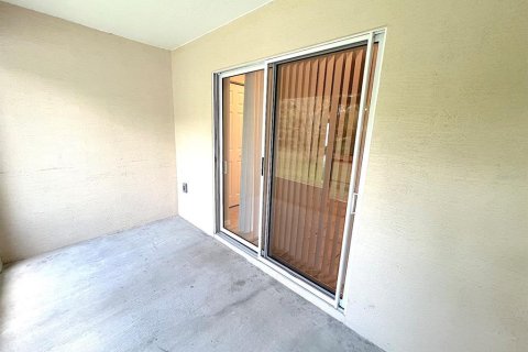 Apartamento en alquiler en Palm Coast, Florida, 3 dormitorios, 112.23 m2 № 1893768 - foto 30