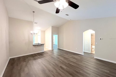 Apartamento en alquiler en Palm Coast, Florida, 3 dormitorios, 112.23 m2 № 1893768 - foto 10