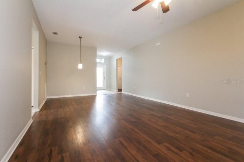 Casa en alquiler en Palmetto, Florida, 3 dormitorios, 175.86 m2 № 1918001 - foto 2