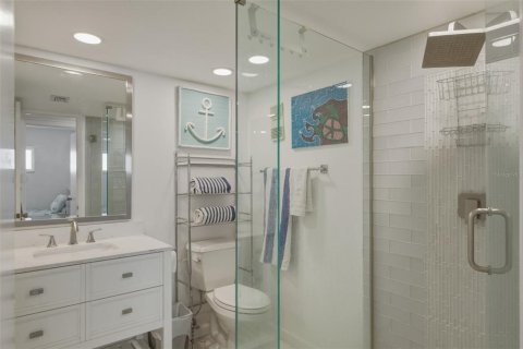 Condo in Clearwater, Florida, 2 bedrooms  № 2214751 - photo 29