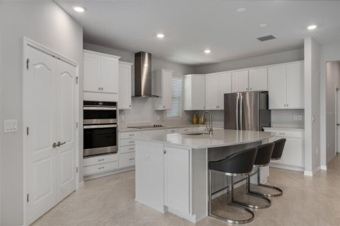 House in Wesley Chapel, Florida 4 bedrooms, 252.23 sq.m. № 1854031 - photo 29