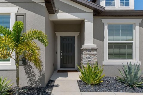 House in Wesley Chapel, Florida 4 bedrooms, 252.23 sq.m. № 1854031 - photo 16