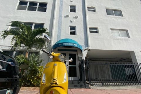 Condominio en alquiler en Miami Beach, Florida, 1 dormitorio, 57.6 m2 № 1897108 - foto 11