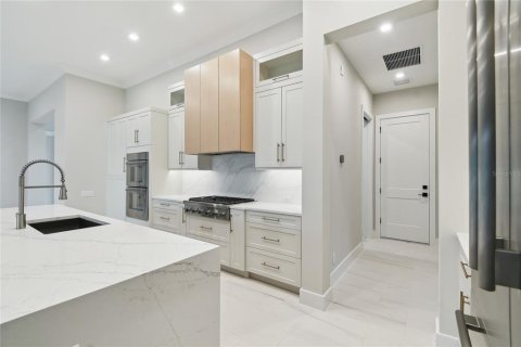 Casa en venta en Trinity, Florida, 4 dormitorios, 260.03 m2 № 1723810 - foto 8
