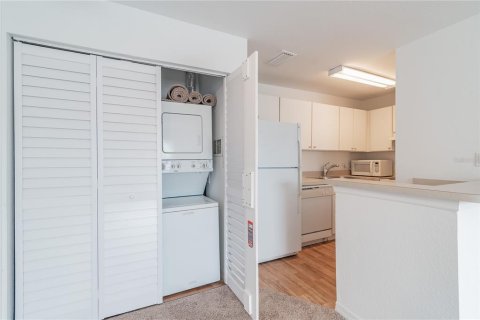 Condo in Tampa, Florida, 1 bedroom  № 2100681 - photo 20