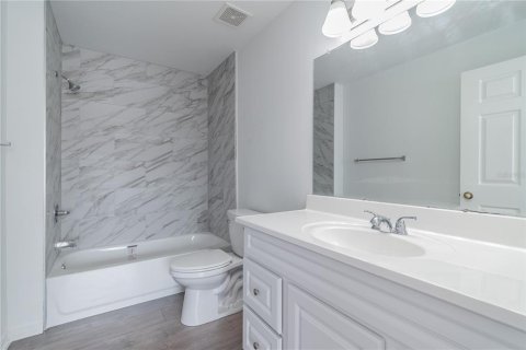 Condo in Tampa, Florida, 1 bedroom  № 2100681 - photo 29