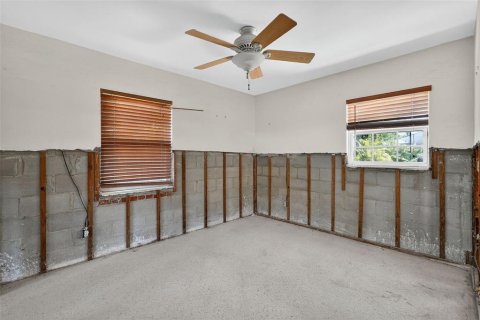 Casa en venta en Saint Petersburg, Florida, 3 dormitorios, 166.57 m2 № 1916644 - foto 10