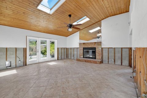 Casa en venta en Saint Petersburg, Florida, 3 dormitorios, 166.57 m2 № 1916644 - foto 16