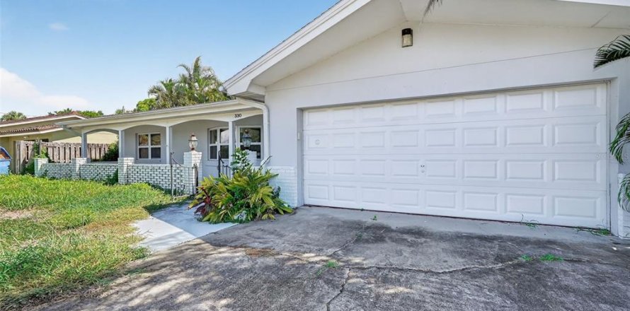 Casa en Saint Petersburg, Florida 3 dormitorios, 166.57 m2 № 1916644