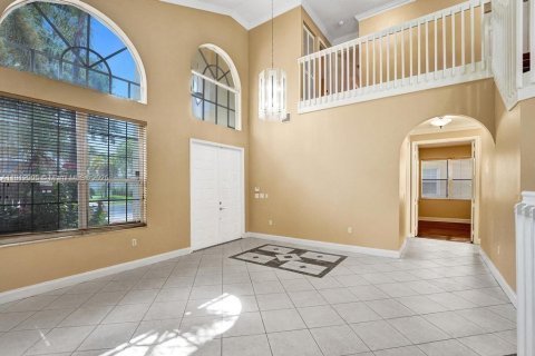 House in Miramar, Florida 4 bedrooms, 251.49 sq.m. № 1874374 - photo 10