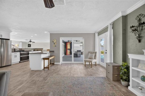 Villa ou maison à vendre à Apollo Beach, Floride: 3 chambres, 168.52 m2 № 2312812 - photo 26
