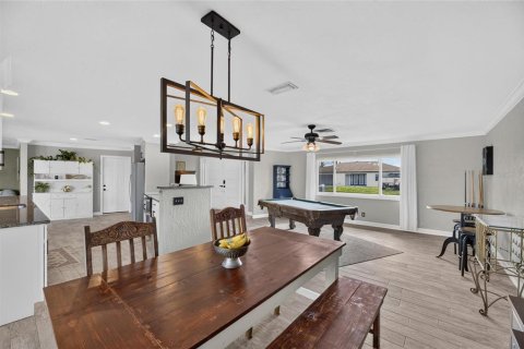 Villa ou maison à vendre à Apollo Beach, Floride: 3 chambres, 168.52 m2 № 2312812 - photo 14