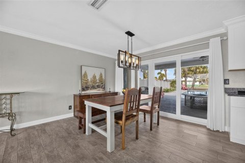 Villa ou maison à vendre à Apollo Beach, Floride: 3 chambres, 168.52 m2 № 2312812 - photo 13