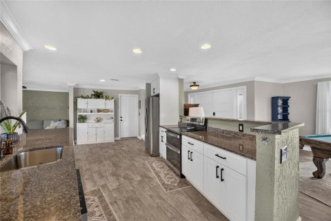 Villa ou maison à vendre à Apollo Beach, Floride: 3 chambres, 168.52 m2 № 2312812 - photo 16