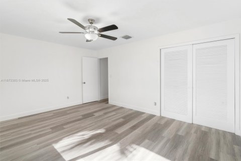 Casa en venta en Coconut Creek, Florida, 3 dormitorios, 128.86 m2 № 1923217 - foto 14