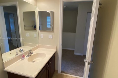 Купить таунхаус в Бока-Ратон, Флорида 3 спальни, 134.24м2, № 1896823 - фото 24