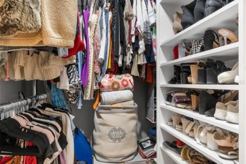 Condo in Tampa, Florida, 2 bedrooms № 1869634 - photo 13