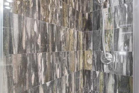 Condo in Tampa, Florida, 2 bedrooms № 1869634 - photo 15